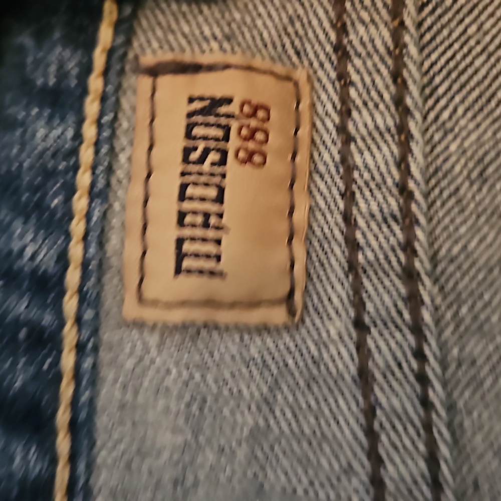 Jeans - Picture 4 of 5